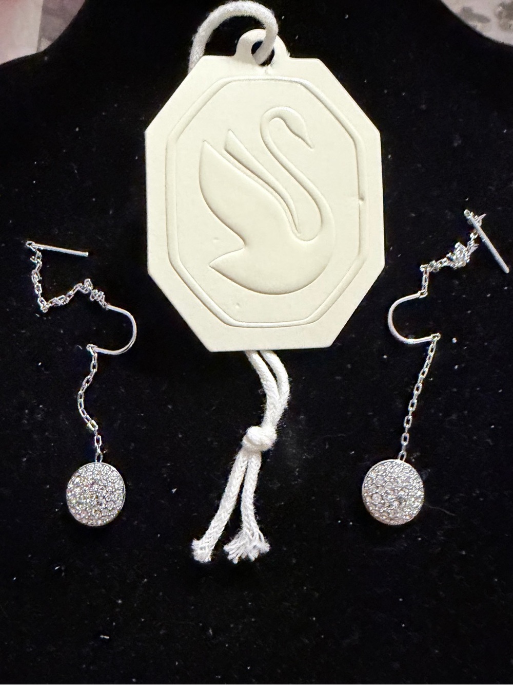 NWT Swarovski Rhodium Plated Meteora Drop Earrings - Picture 4 of 4